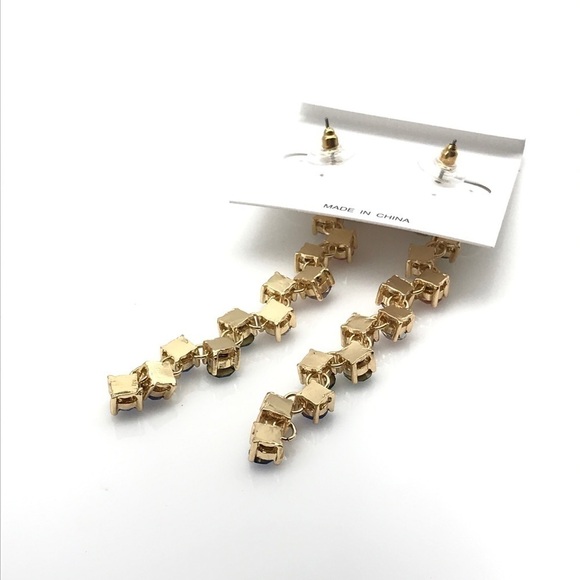 NWT Noir Long Statement Dangle Earrings - Picture 4 of 4